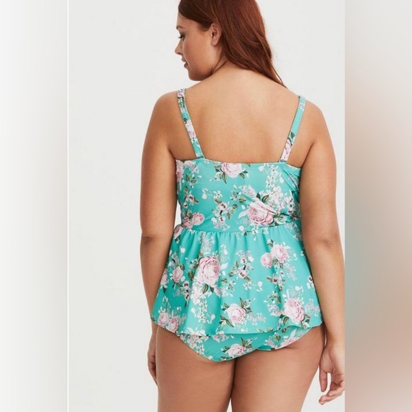 Torrid Push-up Molded Cup Peplum Swimsuit 6 Floral Multi way Retro Pinup - Picture 3 of 11